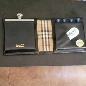 BURBERRY VINTAGE FLASK   GOLF ACCESSORIES SET RARE